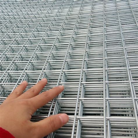 metal mesh fabrication|heavy duty mesh panels.